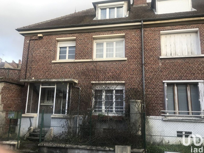 House 5 rooms of 109 m² in Noyon (60400)