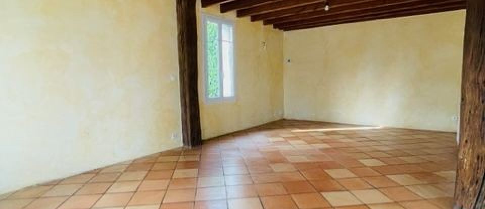 House 5 rooms of 135 m² in Libourne (33500)