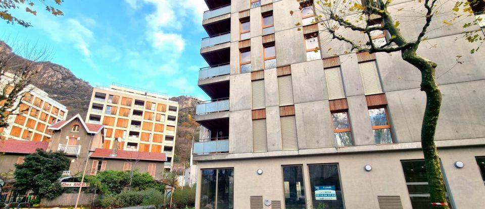 Retail property of 120 m² in Grenoble (38000)