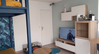 Apartment 1 room of 26 m² in Gagny (93220)