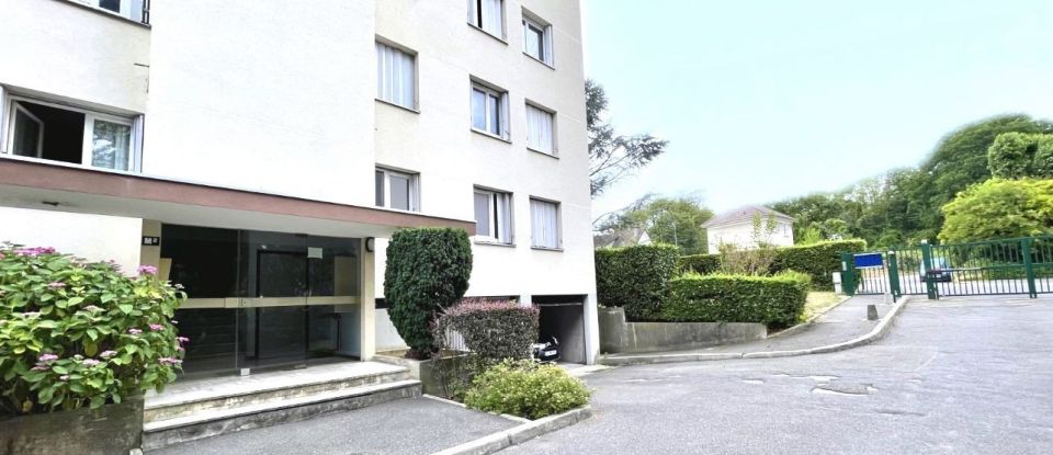 Apartment 5 rooms of 92 m² in Saint-Brice-sous-Forêt (95350)