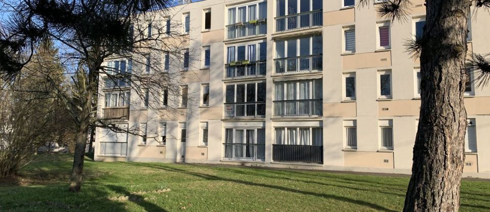 Appartement 3 pièces de 62 m² à Saint-Ouen-l'Aumône (95310)