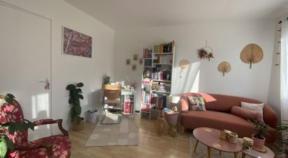 Apartment 4 rooms of 77 m² in Chartres (28000)