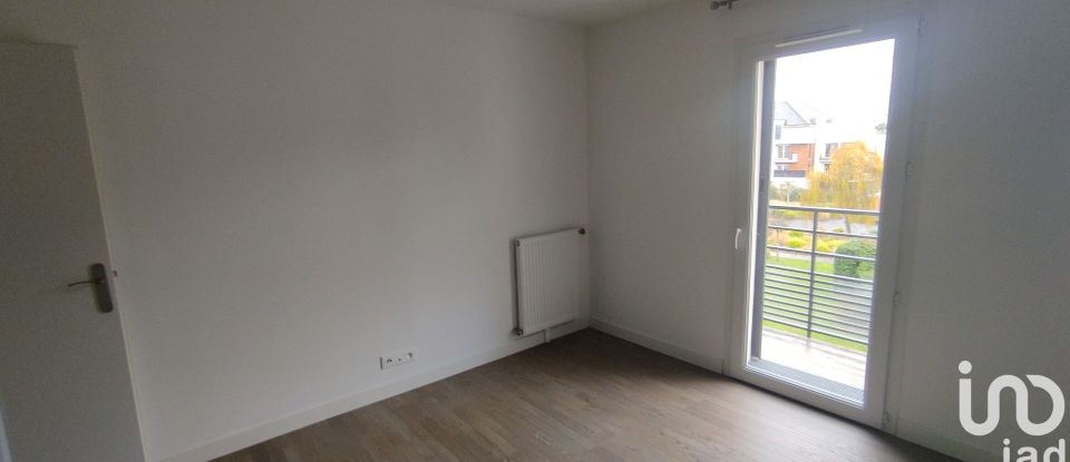 Appartement 2 pièces de 45 m² à Saint-Pierre-du-Perray (91280)