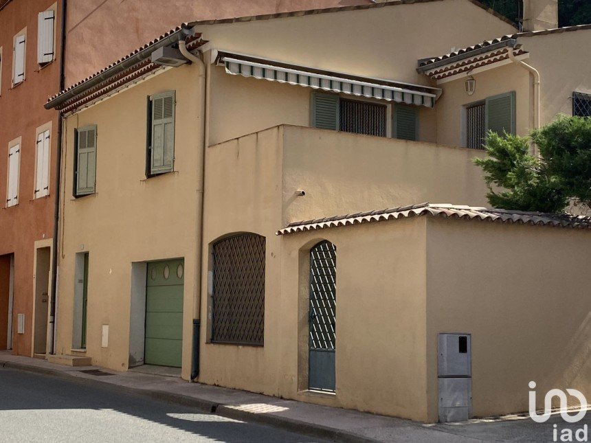 Maison 5 pièces de 76 m² à Le Luc (83340)