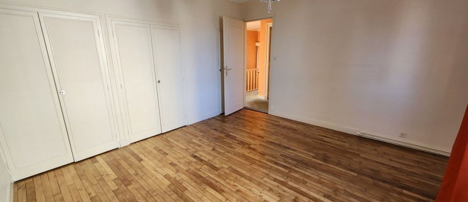 House 5 rooms of 117 m² in Rennes (35200)