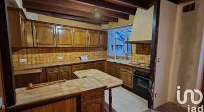 House 3 rooms of 70 m² in Neuvic (24190)