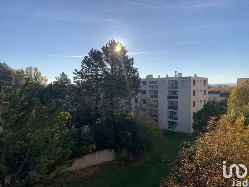 Appartement 3 pièces de 63 m² à Salon-de-Provence (13300)