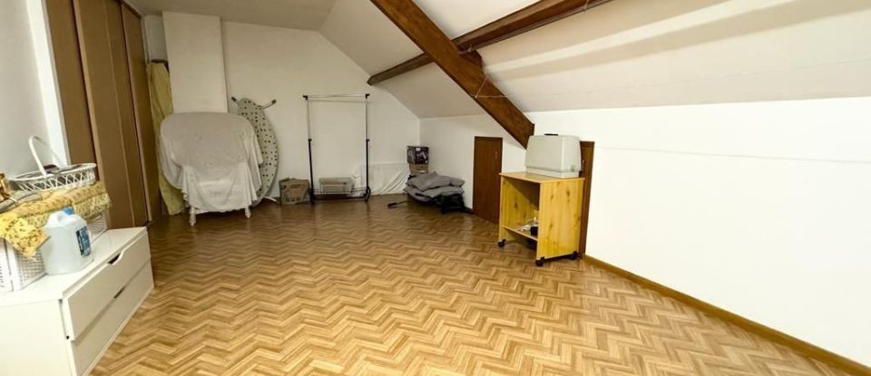 Maison 7 pièces de 190 m² à Ormesson-sur-Marne (94490)