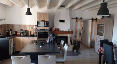 House 4 rooms of 90 m² in Essarts en Bocage (85140)
