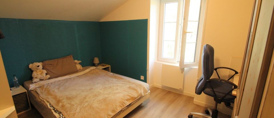Appartement 4 pièces de 95 m² à Auribeau-sur-Siagne (06810)