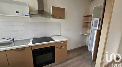 Apartment 3 rooms of 69 m² in Firmi (12300)