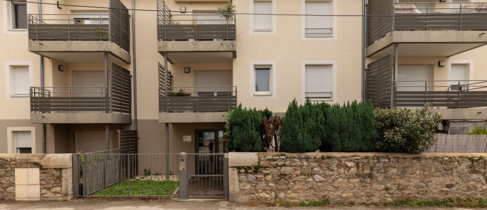 Appartement 2 pièces de 53 m² à Montagny (69700)