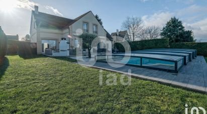 House 7 rooms of 190 m² in Mériel (95630)