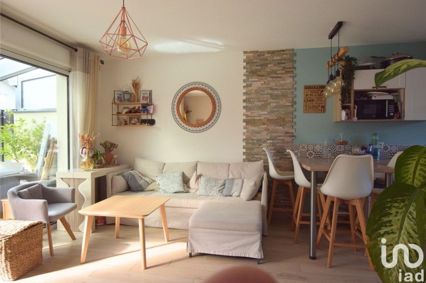 House 4 rooms of 73 m² in Talence (33400)