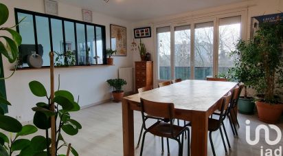Apartment 4 rooms of 83 m² in Neuilly-sur-Marne (93330)