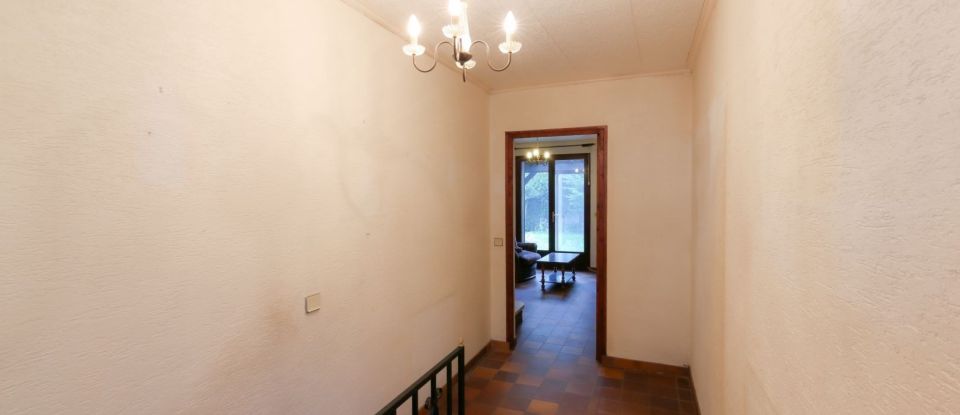 House 4 rooms of 80 m² in Villeneuve-le-Roi (94290)