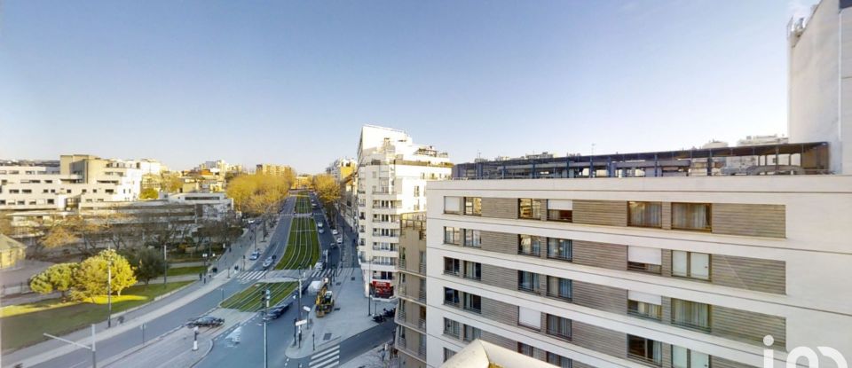 Apartment 4 rooms of 83 m² in Paris (75019)