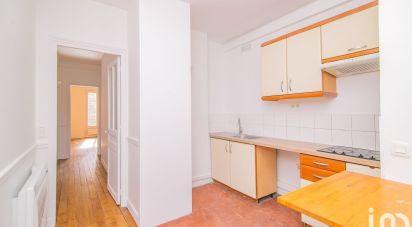 Appartement 3 pièces de 68 m² à Paris (75012)