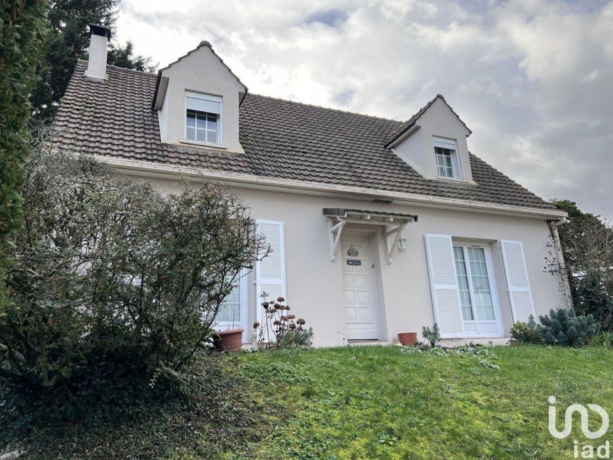 House 5 rooms of 165 m² in Morainvilliers (78630)