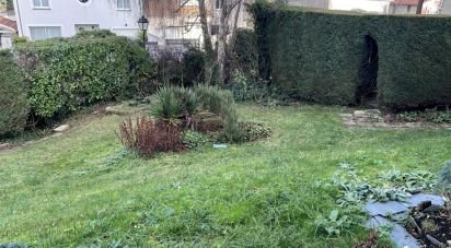 House 5 rooms of 165 m² in Morainvilliers (78630)