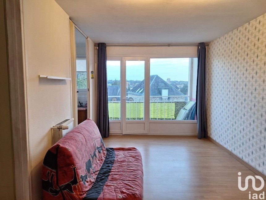 Apartment 1 room of 34 m² in Saint-Lô (50000)