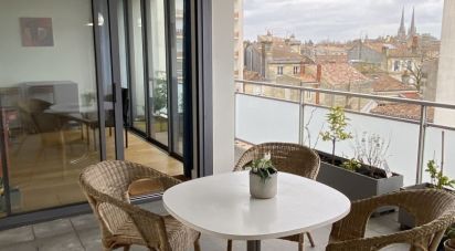 Apartment 4 rooms of 107 m² in Bordeaux (33000)