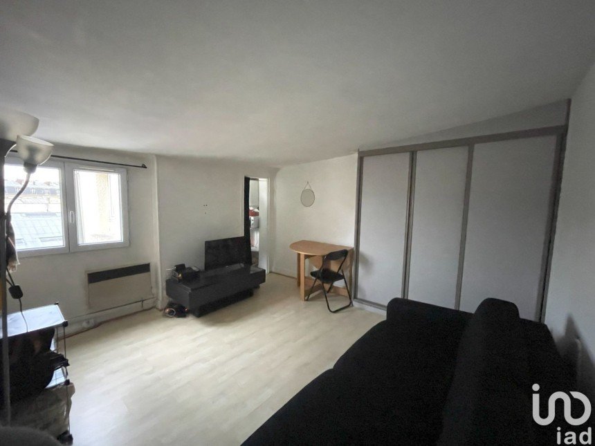 Appartement 1 pièce de 18 m² à Paris (75017)
