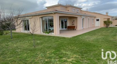 Traditional house 4 rooms of 182 m² in Saujon (17600)
