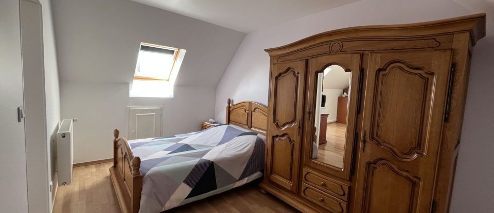 House 7 rooms of 120 m² in Breuillet (91650)