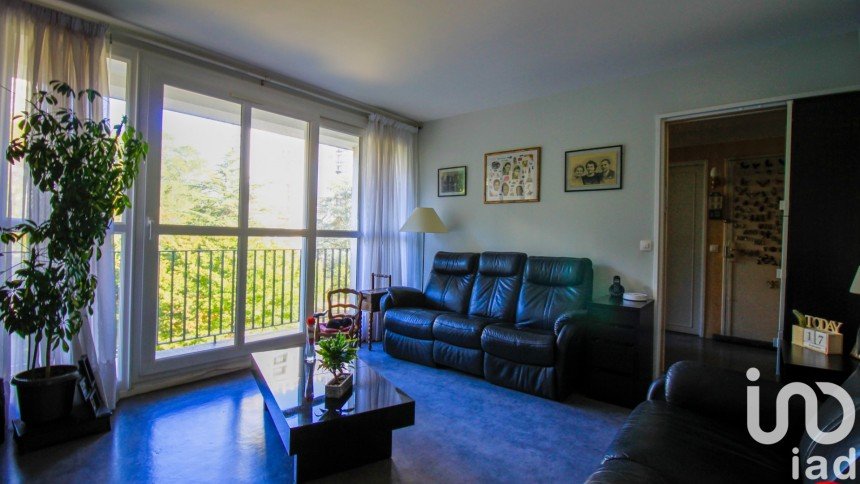 Apartment 4 rooms of 67 m² in Eaubonne (95600)