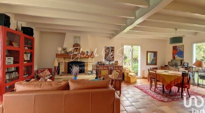 House 5 rooms of 117 m² in Blanquefort (33290)