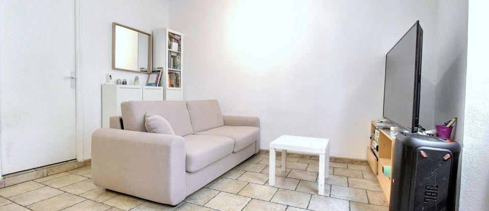 Appartement 3 pièces de 50 m² à Rousset (13790)