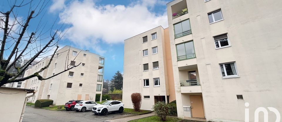 Apartment 4 rooms of 97 m² in Tassin-la-Demi-Lune (69160)