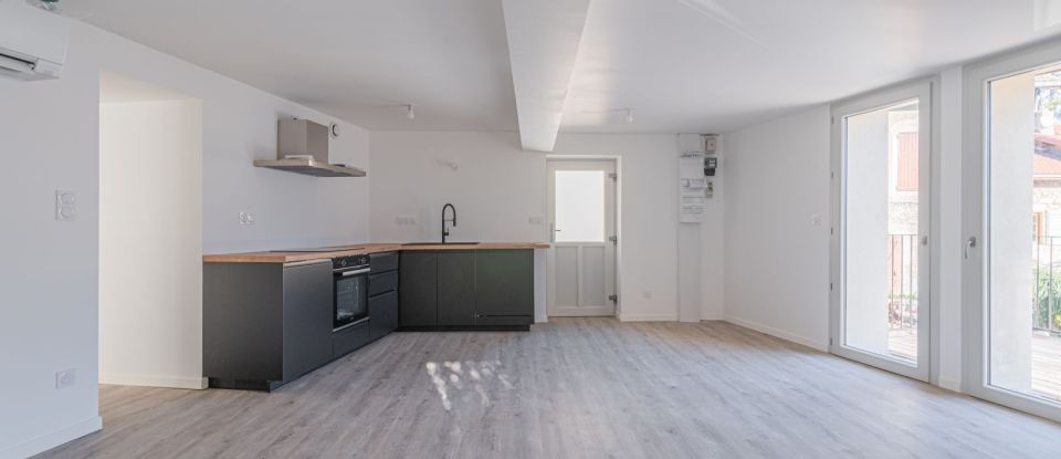 Apartment 3 rooms of 74 m² in Veurey-Voroize (38113)