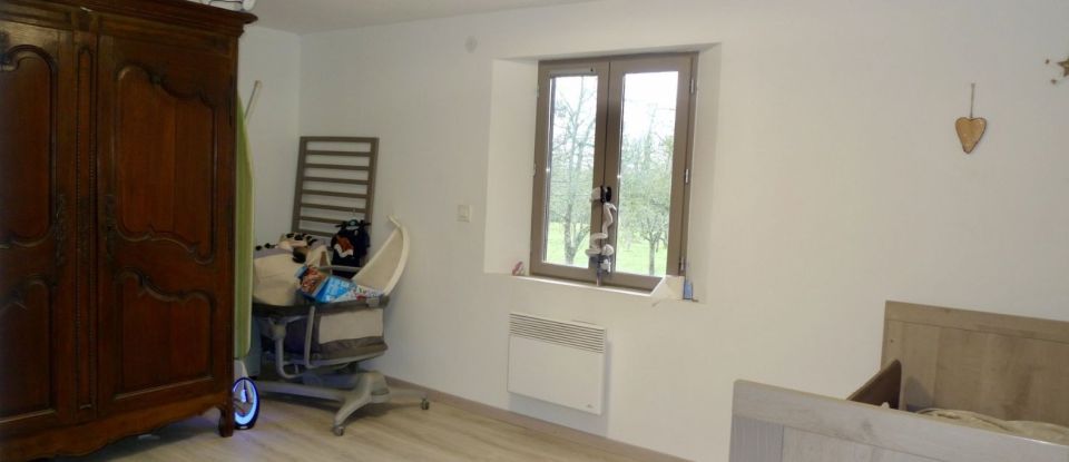 House 5 rooms of 115 m² in Beuzeville (27210)