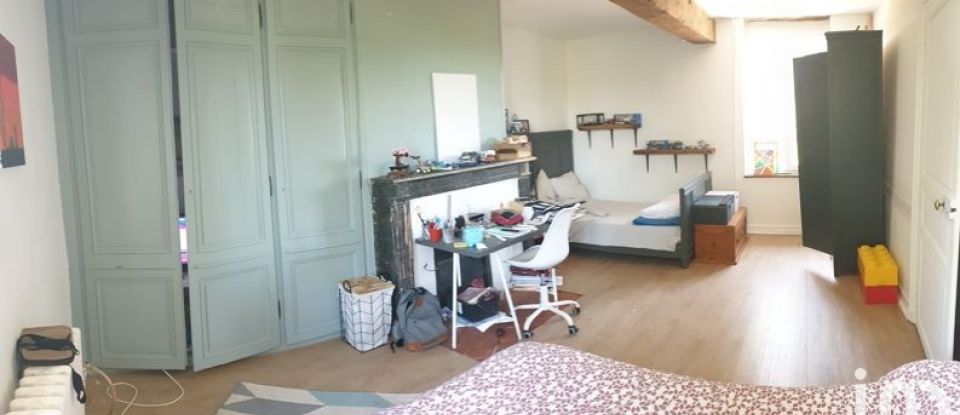 House 8 rooms of 210 m² in Brémontier-Merval (76220)