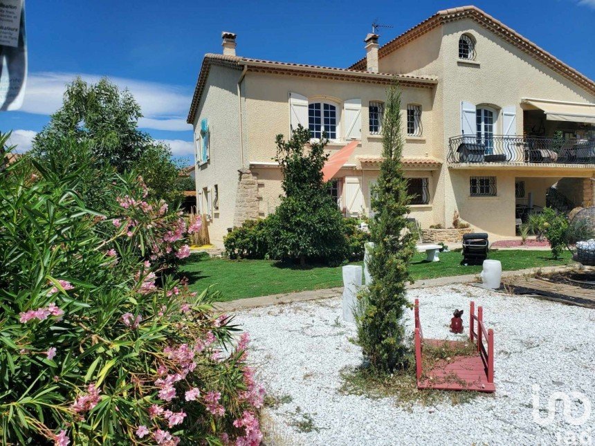 House 6 rooms of 161 m² in Mèze (34140)