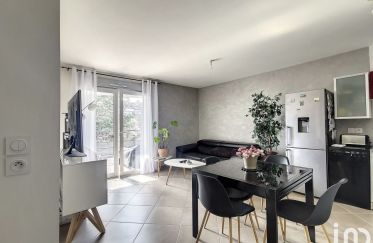 Appartement 2 pièces de 42 m² à Ville-la-Grand (74100)