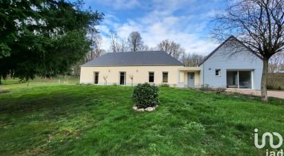 House 6 rooms of 220 m² in Amboise (37400)