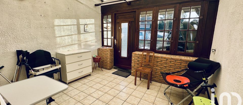 Traditional house 9 rooms of 121 m² in Bully-les-Mines (62160)