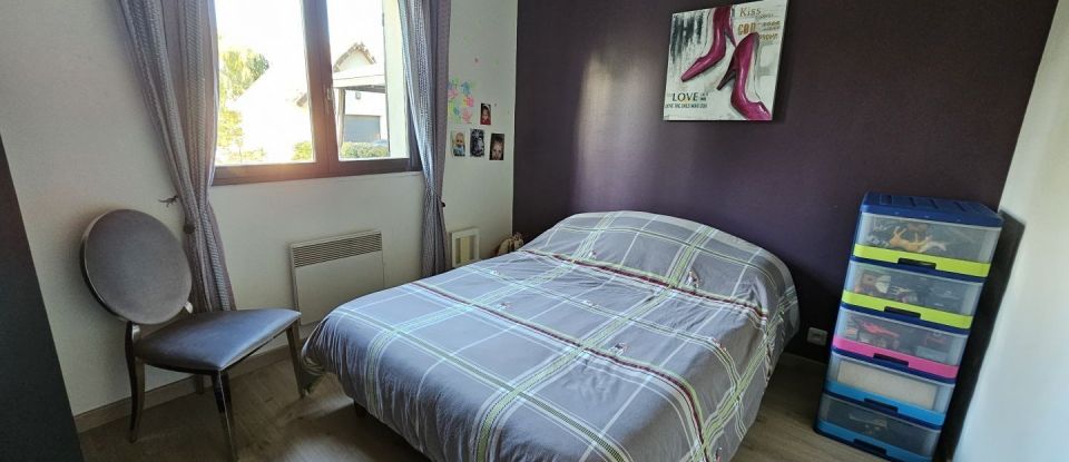 House 5 rooms of 110 m² in Saint-Gilles-de-la-Neuville (76430)