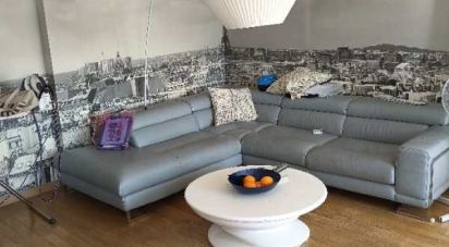 Apartment 4 rooms of 74 m² in Paris (75019)