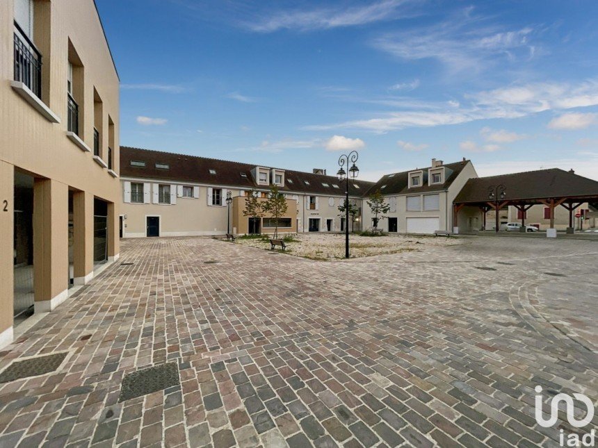 Local d'activités de 51 m² à Réau (77550)