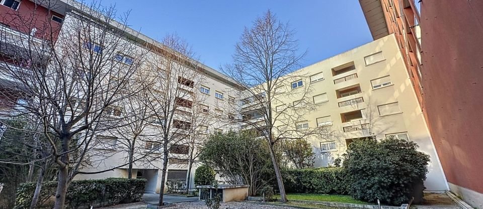 Apartment 3 rooms of 75 m² in Aix-en-Provence (13100)