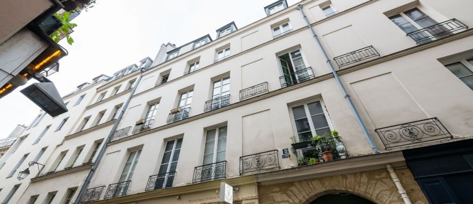 Apartment 4 rooms of 130 m² in Paris (75004)