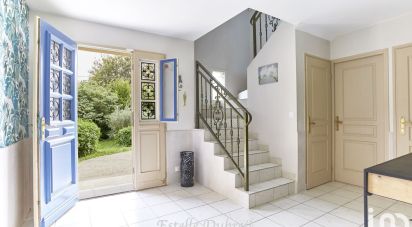 Maison 9 pièces de 219 m² à Fontenay-Saint-Père (78440)