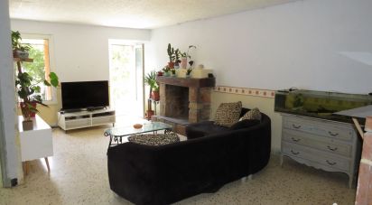House 6 rooms of 95 m² in Riols (34220)