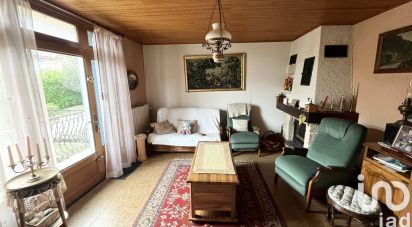 House 7 rooms of 110 m² in Meyras (07380)