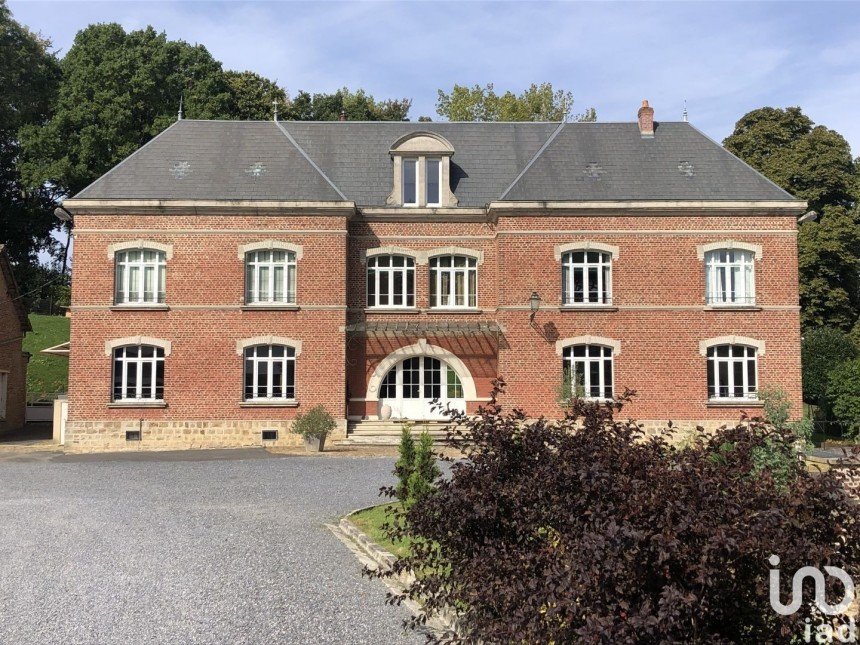 Maison 14 pièces de 420 m² à Crécy-sur-Serre (02270)